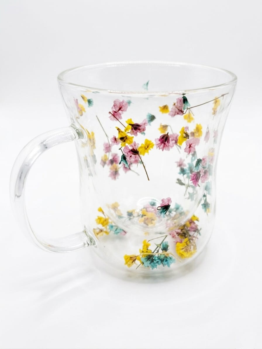 Floral Glass Mug – Double Wall with Preserved Flowers